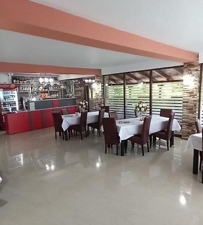 Pensiune Restaurant Alex Copalnic-Manastur Екстер'єр фото